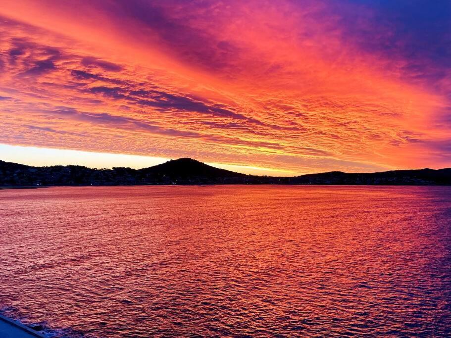 Magnifique Duplex Vue Mer Inoubliable Sanary Sur Mer Dış mekan fotoğraf